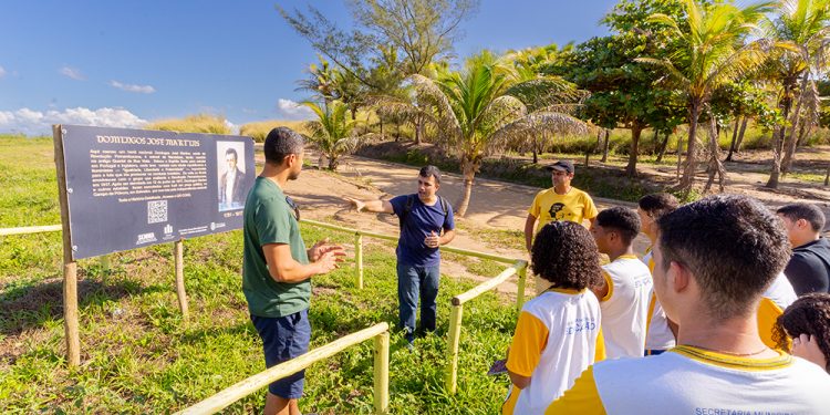 Marataízes: Alunos participam do projeto “Conhecendo a Pérola Capixaba”
