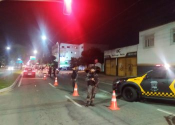 Vitória: Guarda Municipal aborda 412 veículos e 28 motoristas recusam o teste do bafômetro