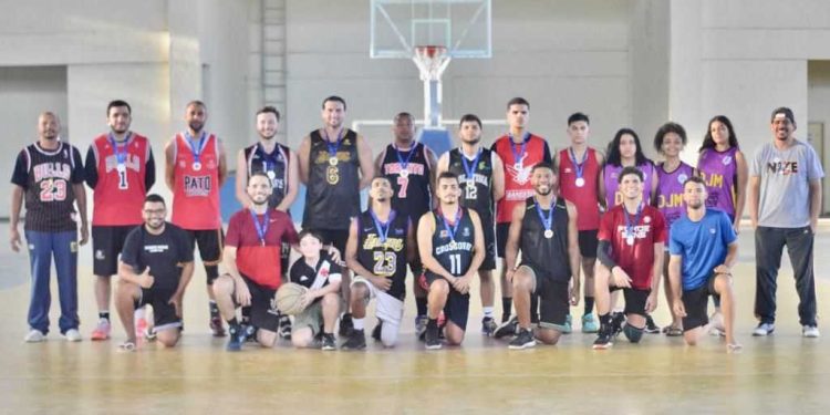 Itapemirim: Projeto da prefeitura realiza 5° Torneio de Basquete The Crows