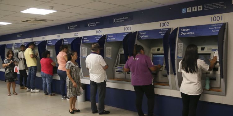 Economia: Como calcular distribuição do lucro do FGTS