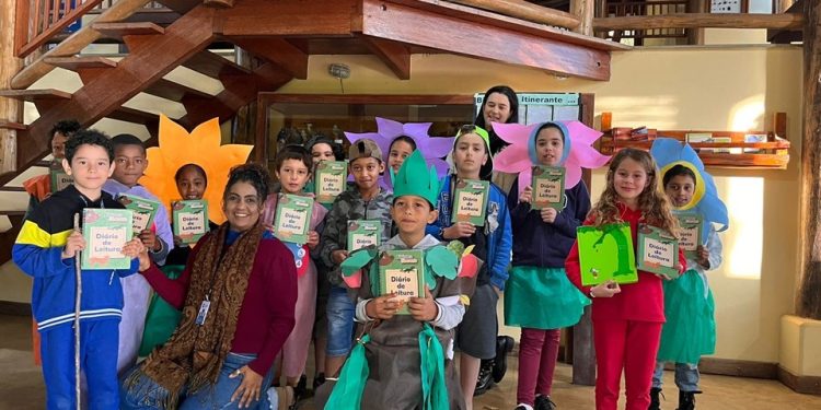 Estado: Biblioteca Itinerante incentiva leitura e educação ambiental no entorno do Parque Estadual do Forno Grande