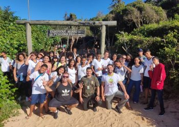 Guarapari: Estudante visitam Parque Morro da Pescaria