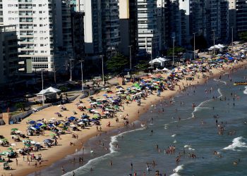 Guarapari: Justiça proíbe obras que causem sombreamento nas praias do município