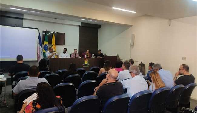 Itapemirim: Prefeitura e SAAE discutem melhorias nos serviços de água e esgoto