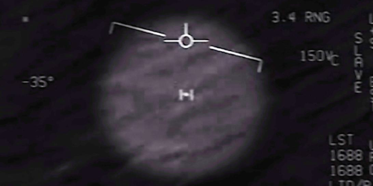 Mundo: Congresso dos EUA ouve denúncia de que governo esconderia provas de óvnis