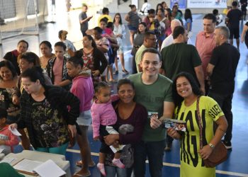 Vitória: Programa Vix + Cidadania distribui mais de 500 cartões e transforma vidas