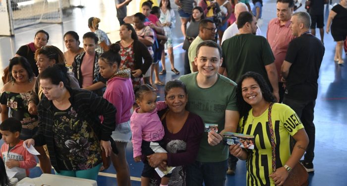 Vitória: Programa Vix + Cidadania distribui mais de 500 cartões e transforma vidas