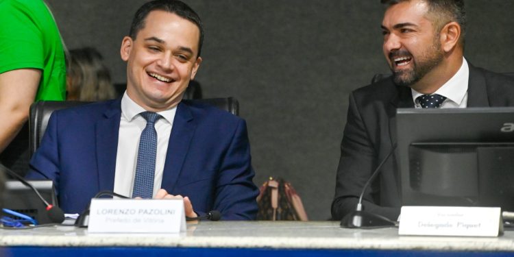 Polícia: Prefeito de Vitória e presidente da Câmara acompanham operação que resultou na prisão de quadrilha do ‘golpe da maquininha’