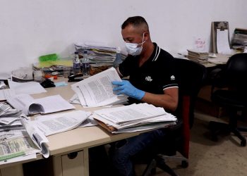 Piúma: Gestão municipal avança na organização do arquivo público