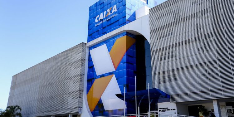 Brasil: Caixa libera abono salarial para nascidos em novembro e dezembro