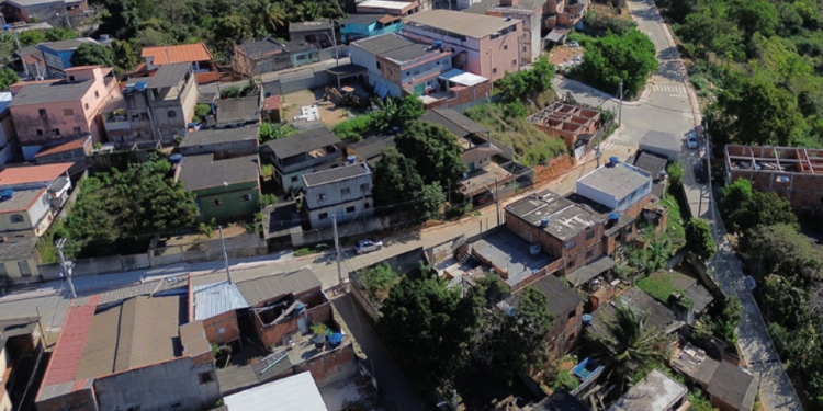 Cariacica: Prefeitura inaugura drenagem e pavimentação de ruas de Bela Vista