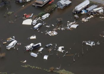 Clima: Meteorologistas dos EUA aumentam previsão de furacões para 2023