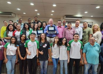 Estado: Governo distribuirá quase 20 mil chromebooks para escolas da Rede Estadual