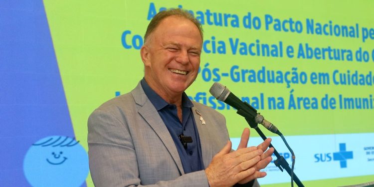 Saúde: Espírito Santo assina Pacto Nacional pela Consciência Vacinal