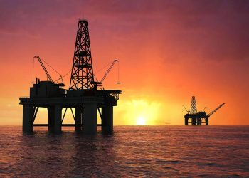 Mundo: Exploração de recursos nas profundezas dos oceanos preocupa especialistas