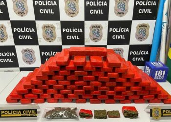 Guarapari: PC prende três suspeitos e apreende 50 quilos de maconha