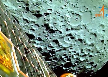 Mundo: Índia é o quarto país a pousar uma espaçonave na Lua