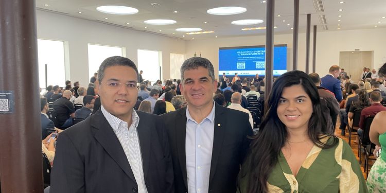 Piúma: Município presente na apresentação de ferramentas e boas práticas para transparência e transformação digital