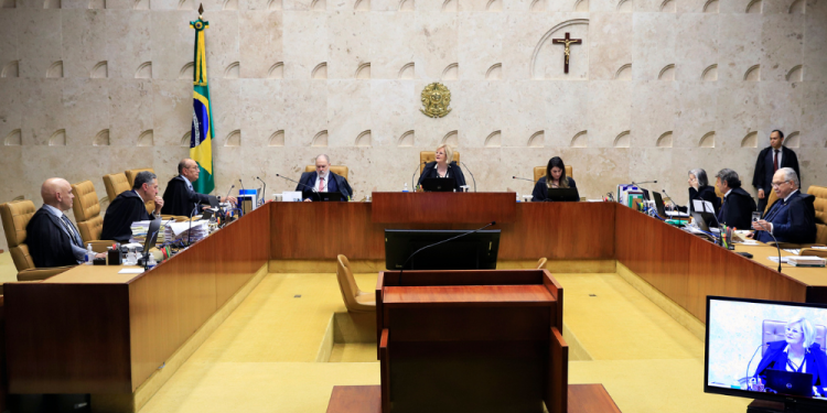 Justiça: STF nega direito de mulheres trans e travestis decidirem onde vão cumprir pena
