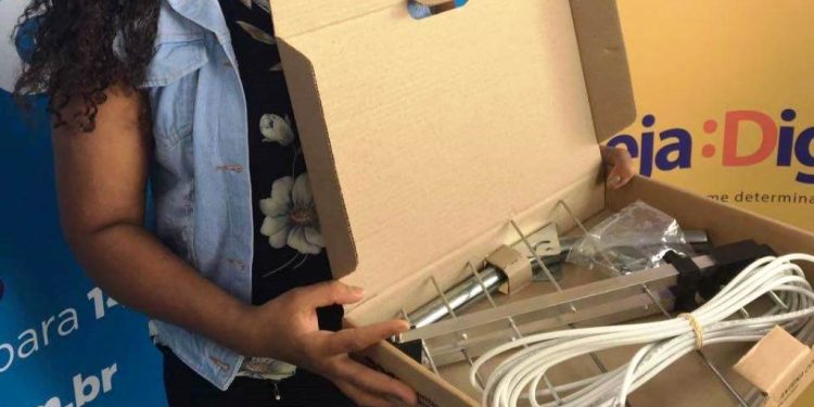 Piúma: Agendamento para receber kit da TV digital termina dia 18 de agosto