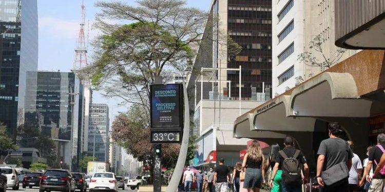 Clima: Setembro promete calor e tempestades em todo o Brasil