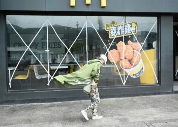 Clima: Super tufão Saola ameaça sul da China