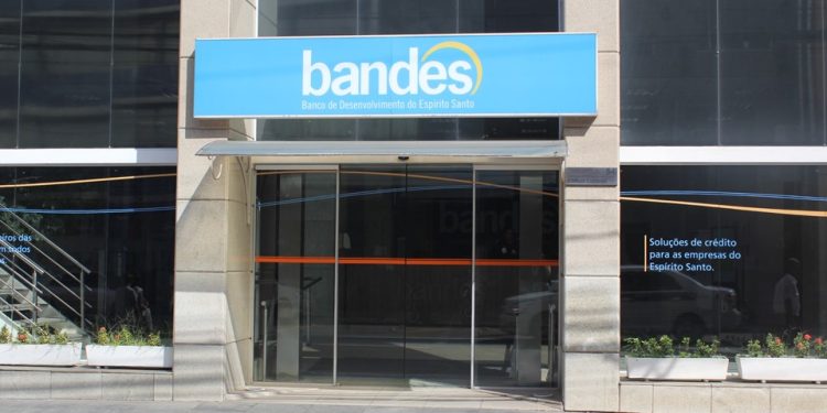Estado: Bandes recebe nota AAA(bra) na perspectiva nacional