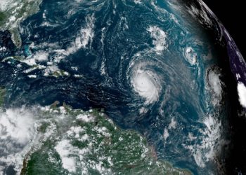 Clima: Furacão Lee sobe para categoria 5 e avança pelo Caribe
