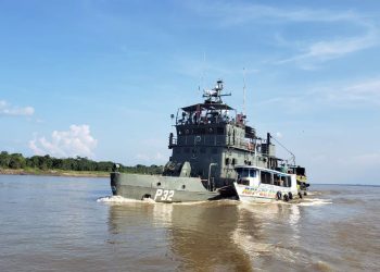 Brasil: Marinha apreende cerca de 1,3 tonelada de drogas no Amazonas