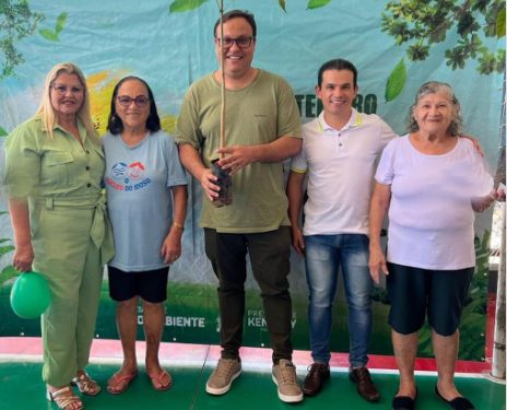 Kennedy: Prefeitura celebra o Dia da Árvore junto com o Dia Nacional de Luta pelos Direitos das Pessoas com Deficiência