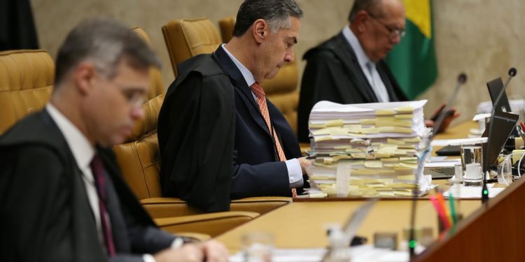 Justiça: STF julga descriminalização do aborto no plenário presencial