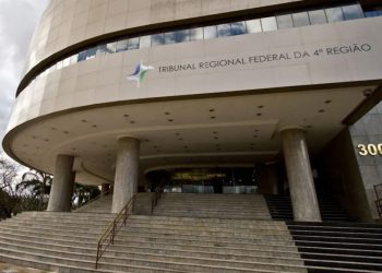 Brasil: Mais de 1.5 mil magistrados federais receberam acima do teto constitucional em 2023
