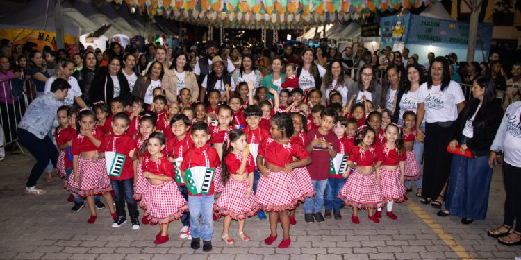 Piúma: 22ª Festa do Folclore Brasileiro celebrou a cultura e a tradição