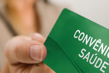 Brasil: Hospitais registram atraso bilionário de pagamento por planos de saúde