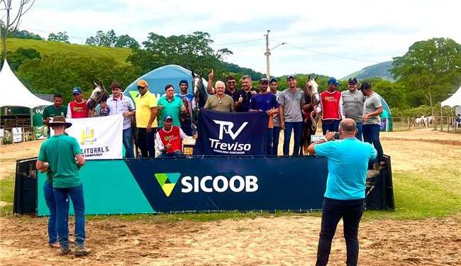 Alfredo Chaves: Começou a Exposição do Clube do Cavalo do Mangalarga Machador