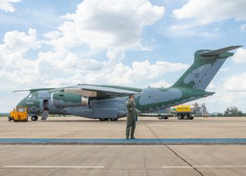 Guerra: Avião da FAB chega a Roma com ajuda humanitária e equipe médica para auxiliar brasileiros repatriados