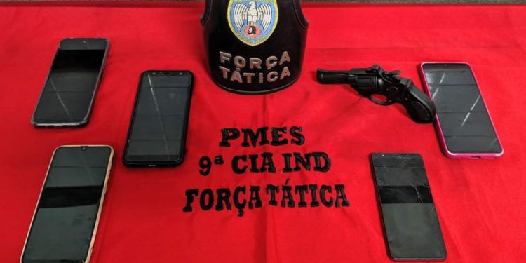 Polícia: Cinco suspeitos de assalto são detidos pela PM