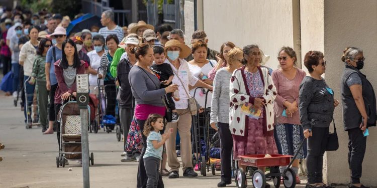 EUA: Os surpreendentes níveis de pobreza americana