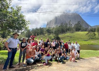 Iconha: Melhor idade vai às montanhas capixabas