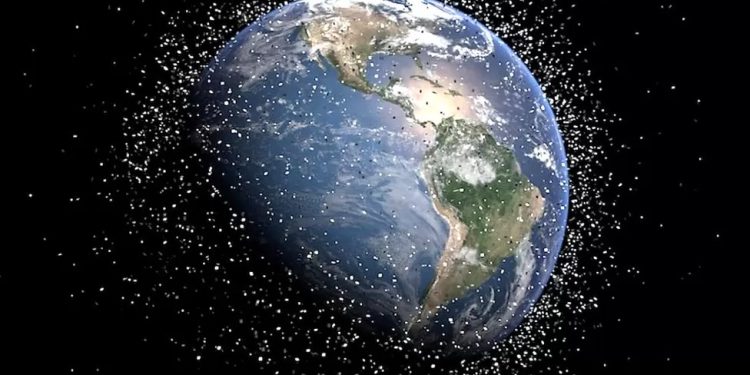 Planeta: EUA emitem primeira multa por lixo espacial