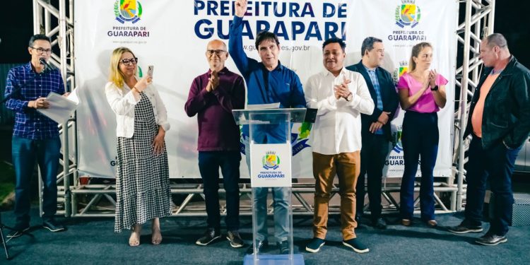 Obras: Assinada ordem de serviço para construção da Praça de Nova Guarapari