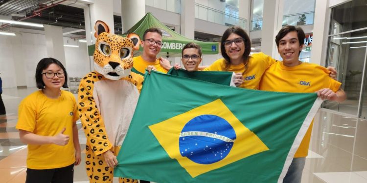 Brasil: Estudantes brasileiros conquistam cinco medalhas em olimpíada latina de astronomia