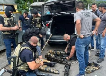 Brasil: Polícia do Rio recupera 8 de 21 armas furtadas do Exército em Barueri