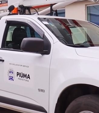 Piúma: Prefeitura adquire cesto aéreo manutenção e reparo dos postes de iluminação
