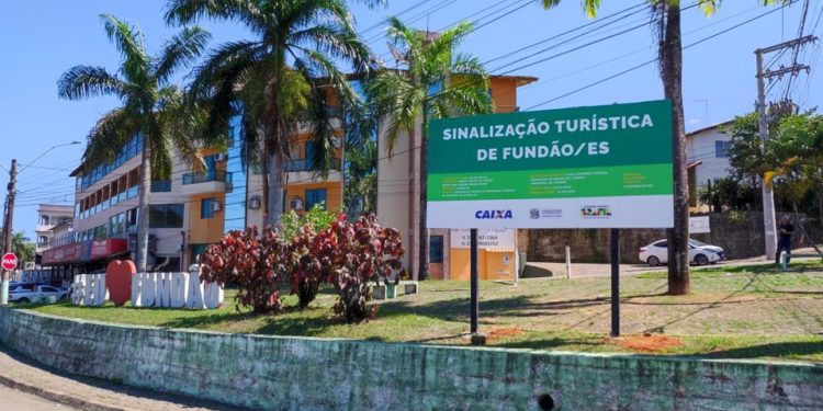 Turismo: Sete municípios capixabas receberão sinalização turística