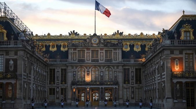 França: Palácio de Versalhes é evacuado após nova ameaça de bomba