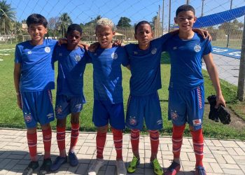 Anchieta: Atletas anchietenses fazem testes em time de futebol da Bahia
