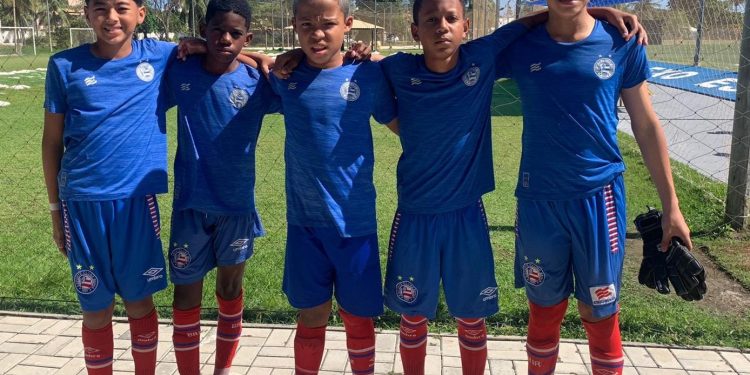 Anchieta: Atletas anchietenses fazem testes em time de futebol da Bahia