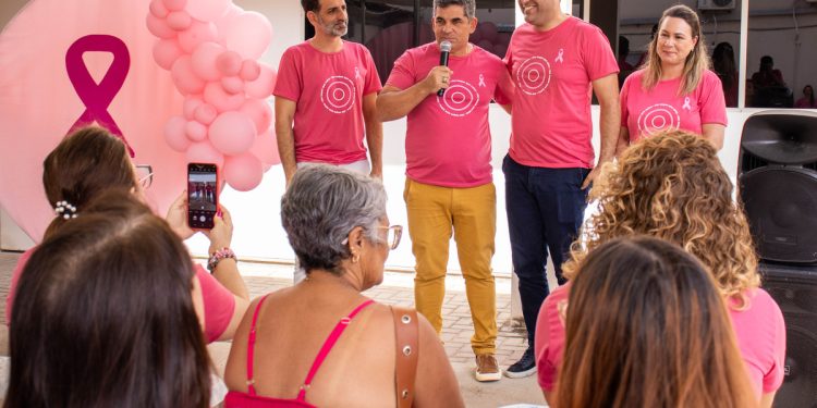 Piúma: Saúde promove palestra sobre prevenção do câncer de mama no Outubro Rosa
