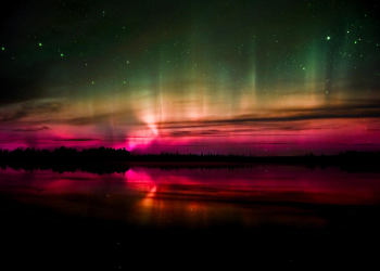 Mundo: Explosões solares presenteiam áreas da Sibéria com ‘auroras boreais’ escarlates